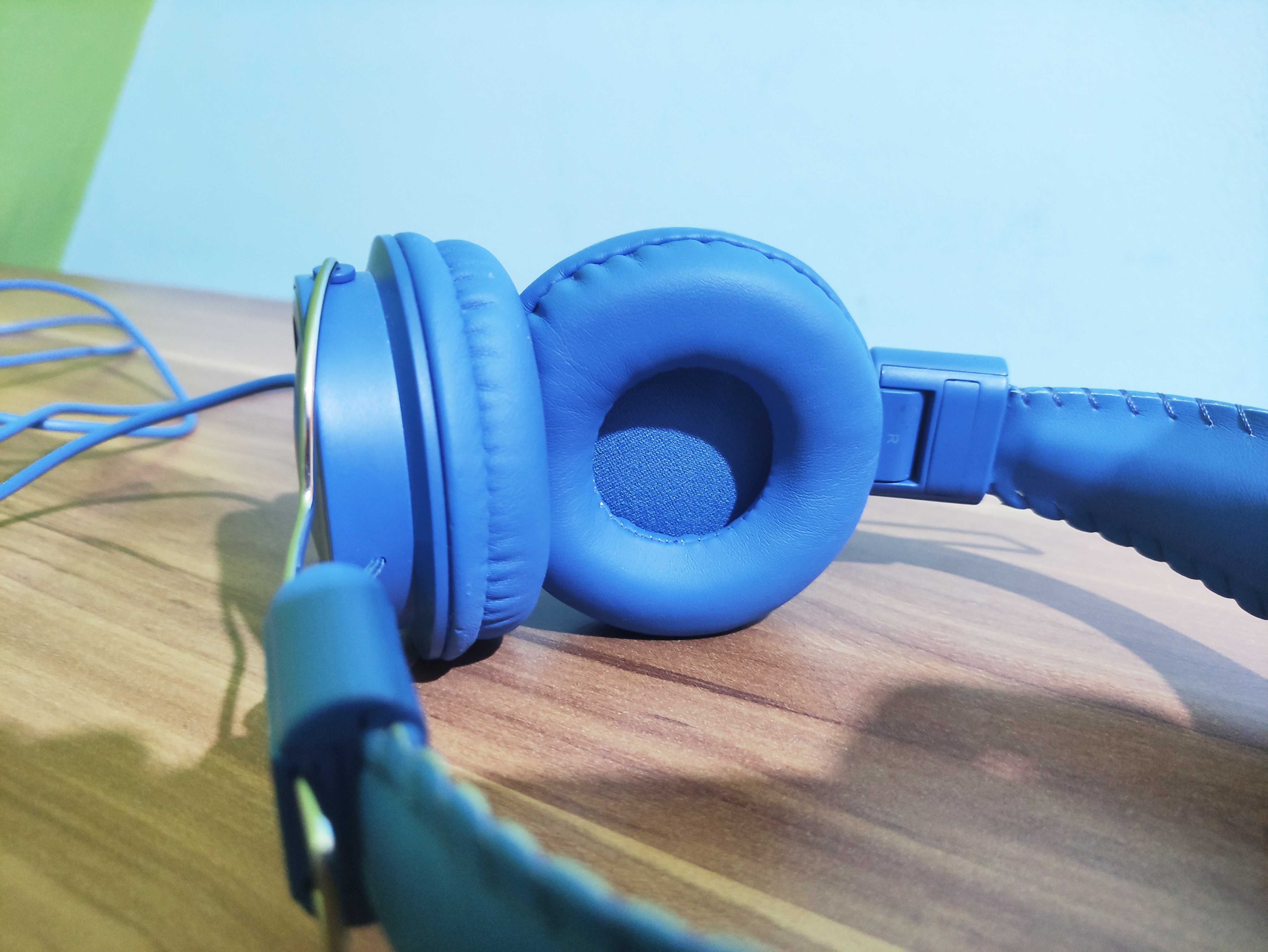 Słuchawki przewodowe Qilive Q1296 niebieskie stan bdb.