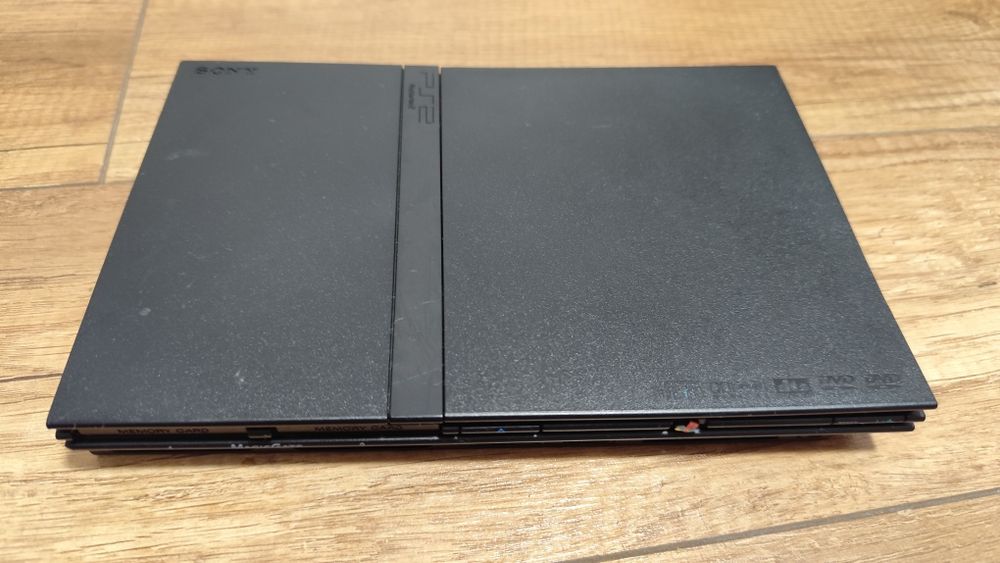 Konsola PlayStation 2 Slim PS2 SCHP-75003