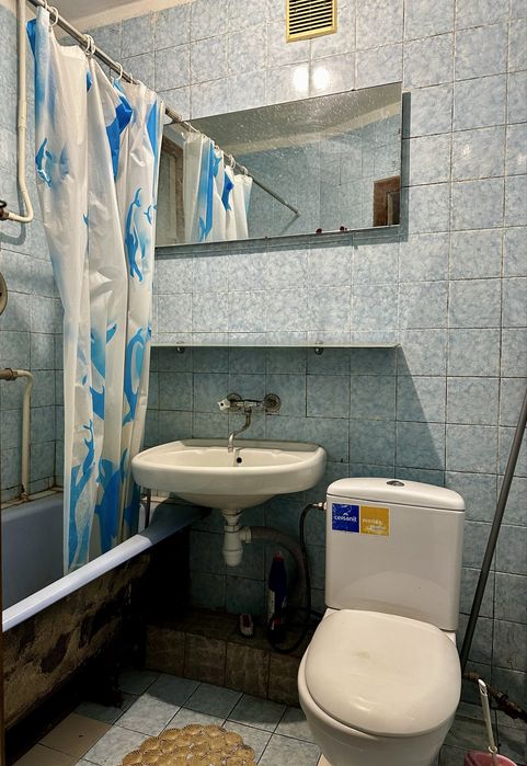 Двокімнатна на Степана Бандери