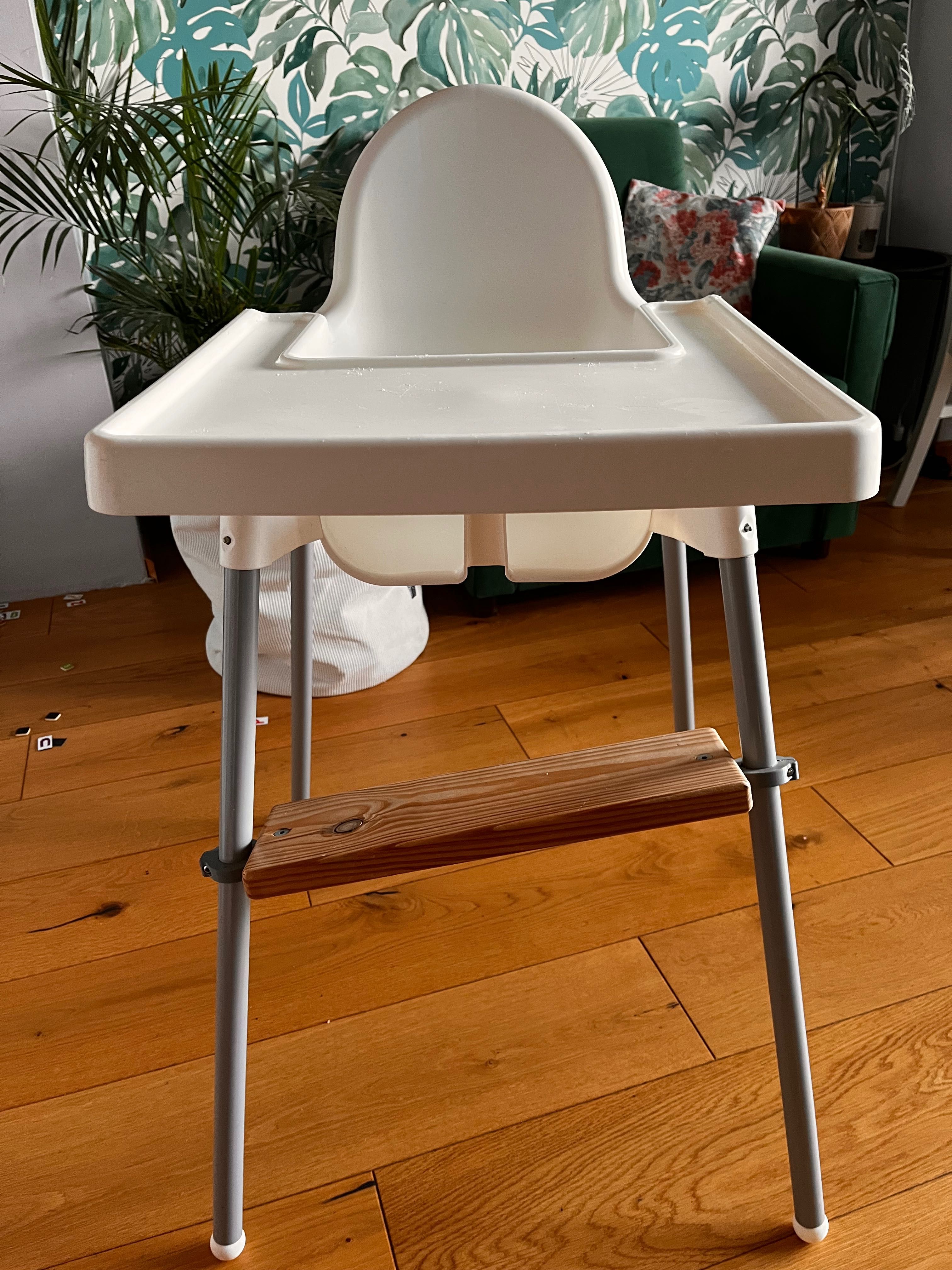 Krzesełko do karmienia Ikea z podnóżkiem