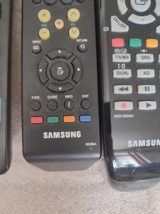 Пульт Samsung три разных