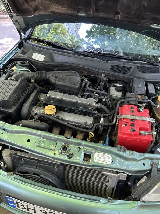 Продам Опель 1.6 бензин