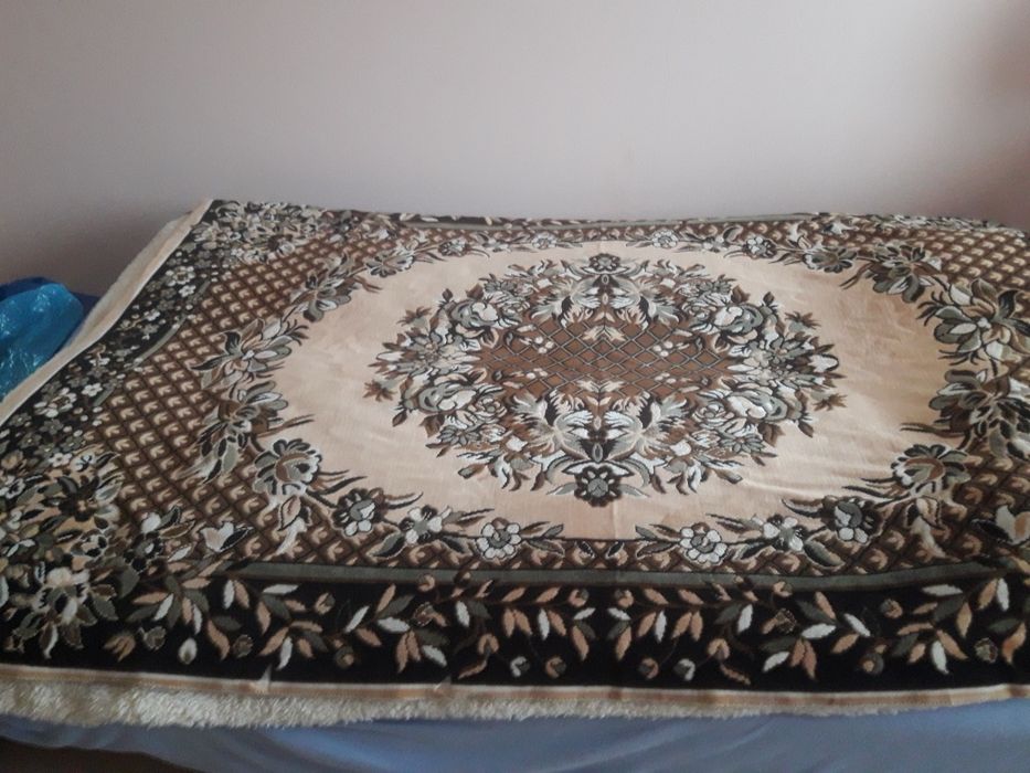 Kapa narzuta z Prl 187 x 136 cm.