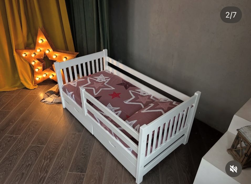 Дитяче ліжко для дитини