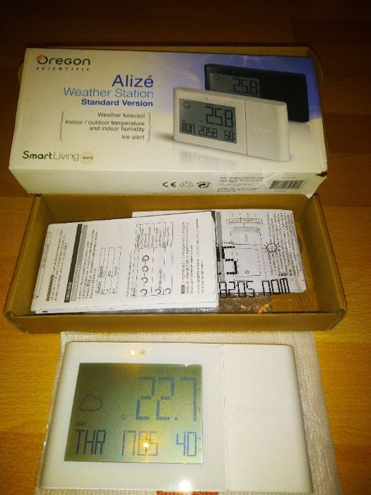 Погодная станция Oregon Scientific BAR266 White