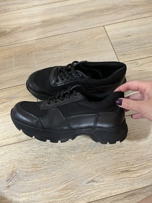 Тактичні жіночі кросівки 37 р.