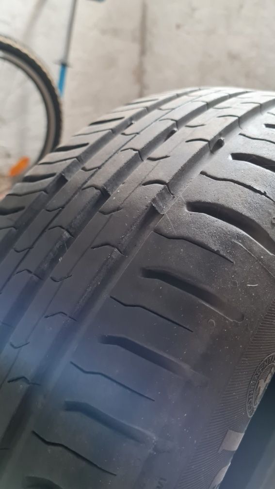 Opony Continental R14