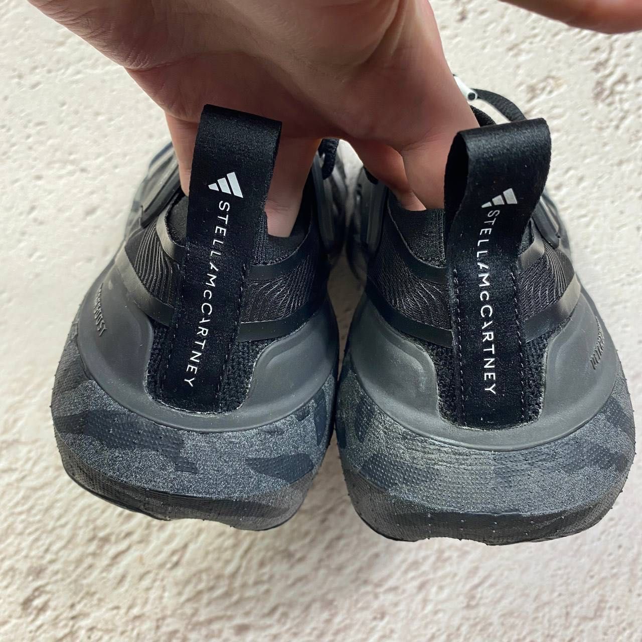 hq8666 оригінал Adidas asmc ultraboost light 23 performance кросівки