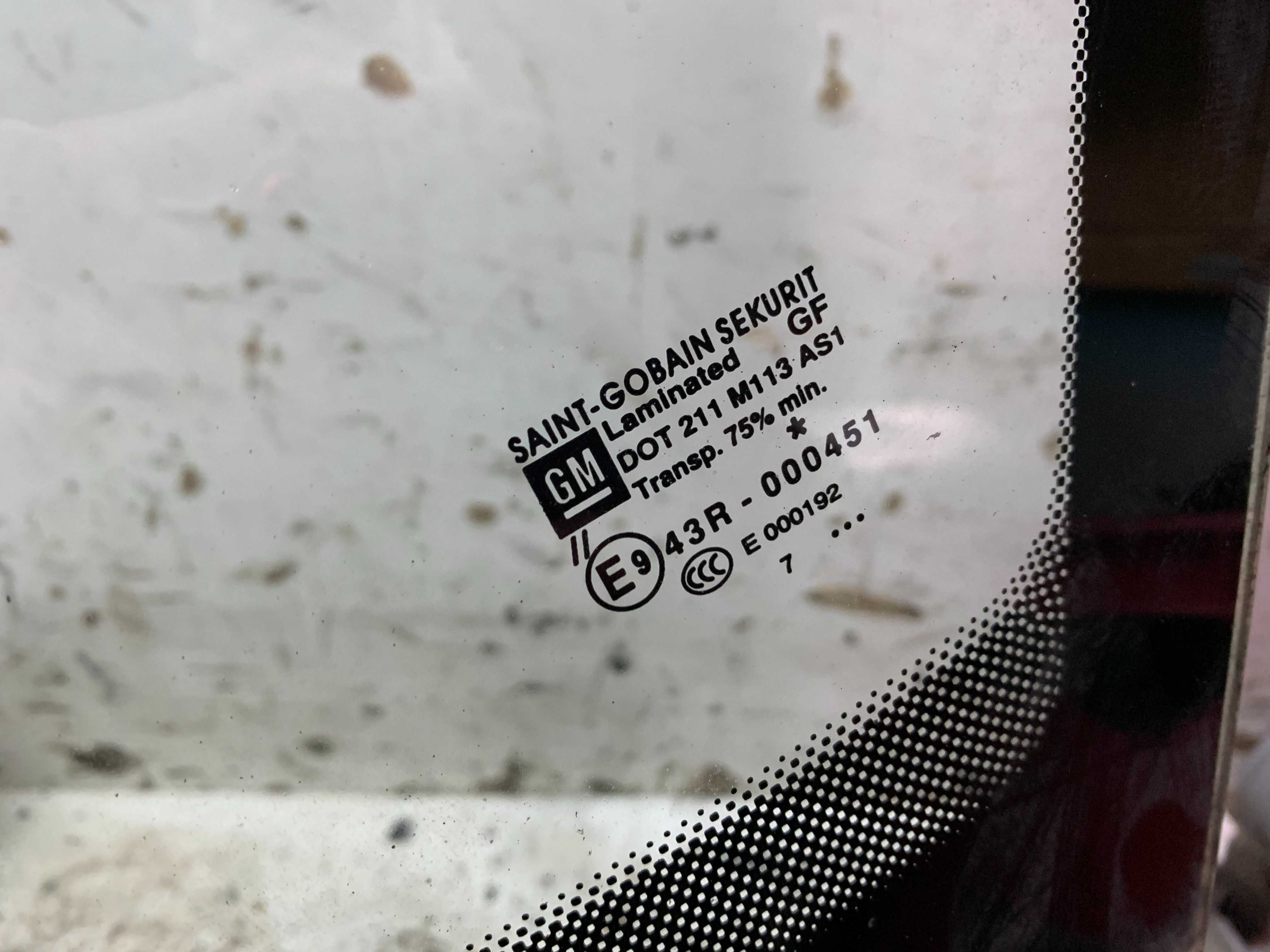 Opel Corsa D Szyba Czołowa Przednia Przód