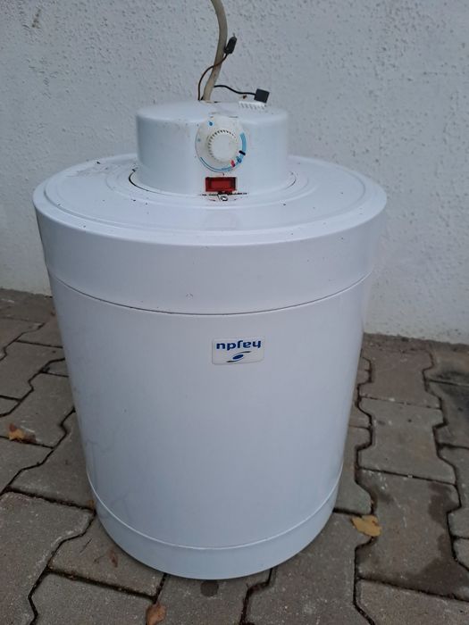 Bojler 30l elektryczny