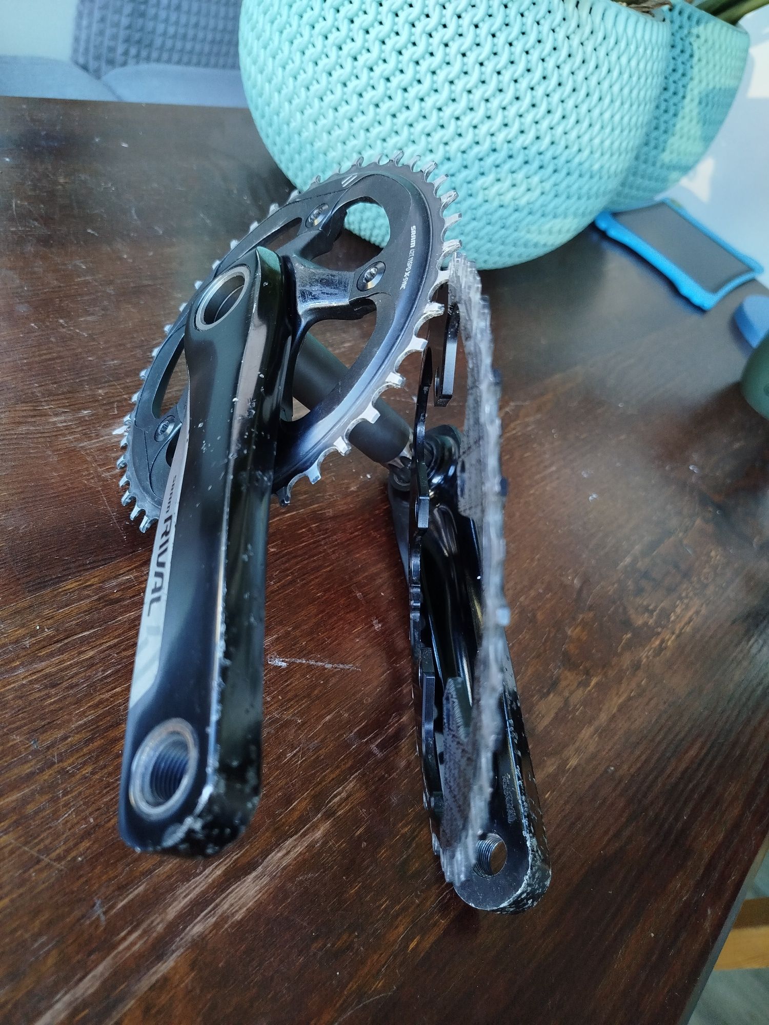 Korba SRAM Rival 1 GXP 42T 172,5 + 44T