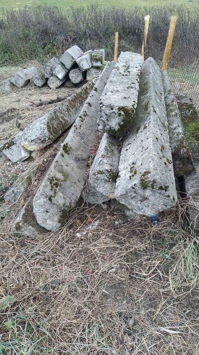 Бетонні армовані блоки сваї