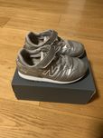 Buty dla dziewczynki New Balance Roz.32