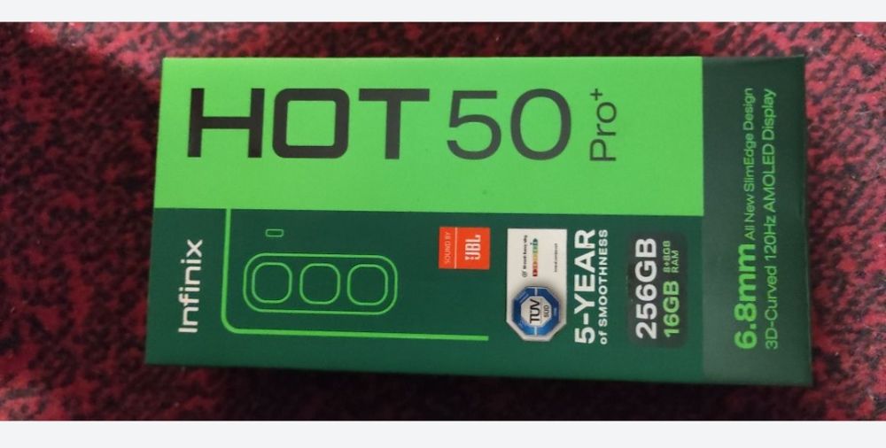 Продам свій телефон новий 
256GB,телефону меньше року.Пра