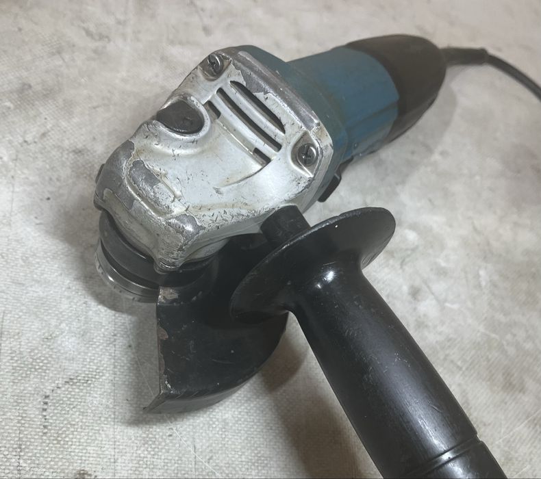 Болгарка → Makita GA5030 на 720 Вт. | 2019 р.