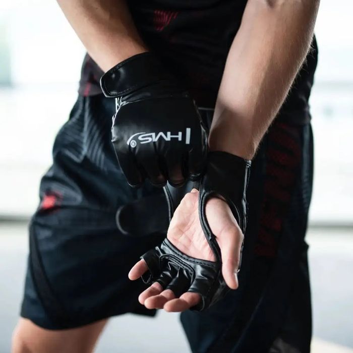 Тренажер для боксу HMS TB03 + рукавички