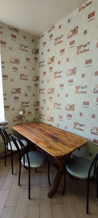 Здається 3-х. к.кв. з А/О. Центр!