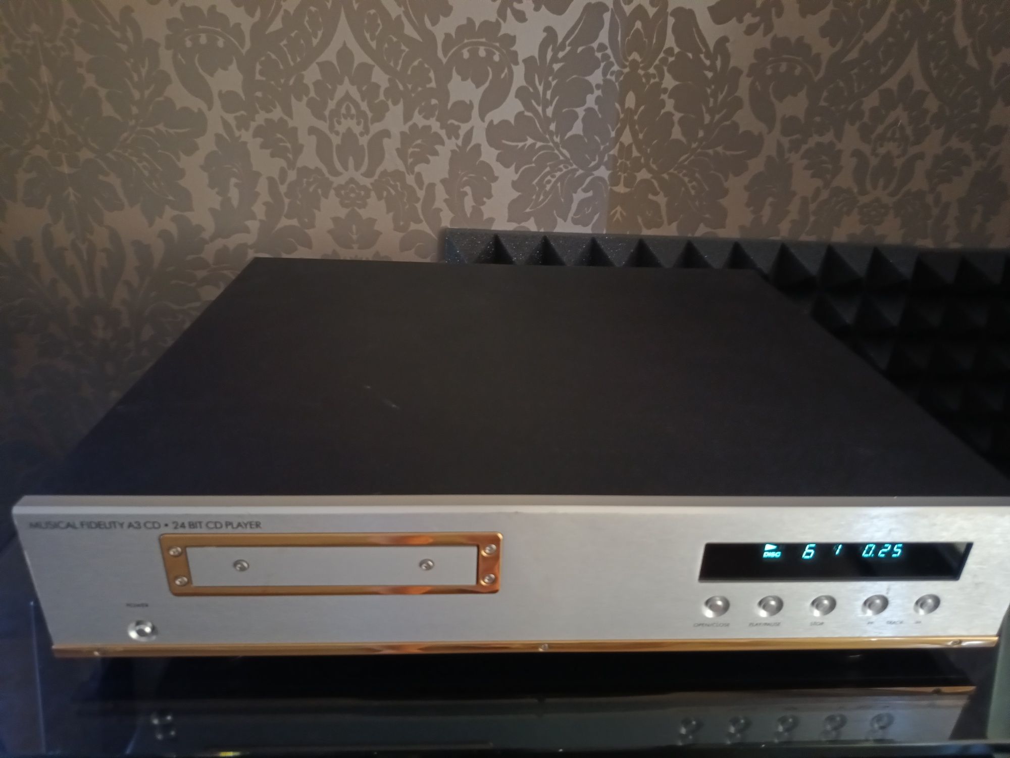 Odtwarzacz CD Musical Fidelity A-3 24 BIT
