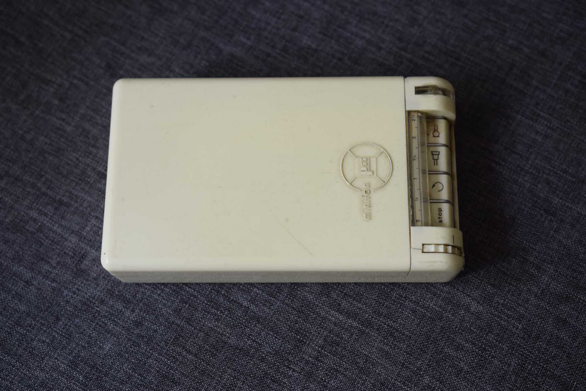 Magnetofon drutowy Protonami Minifon P55