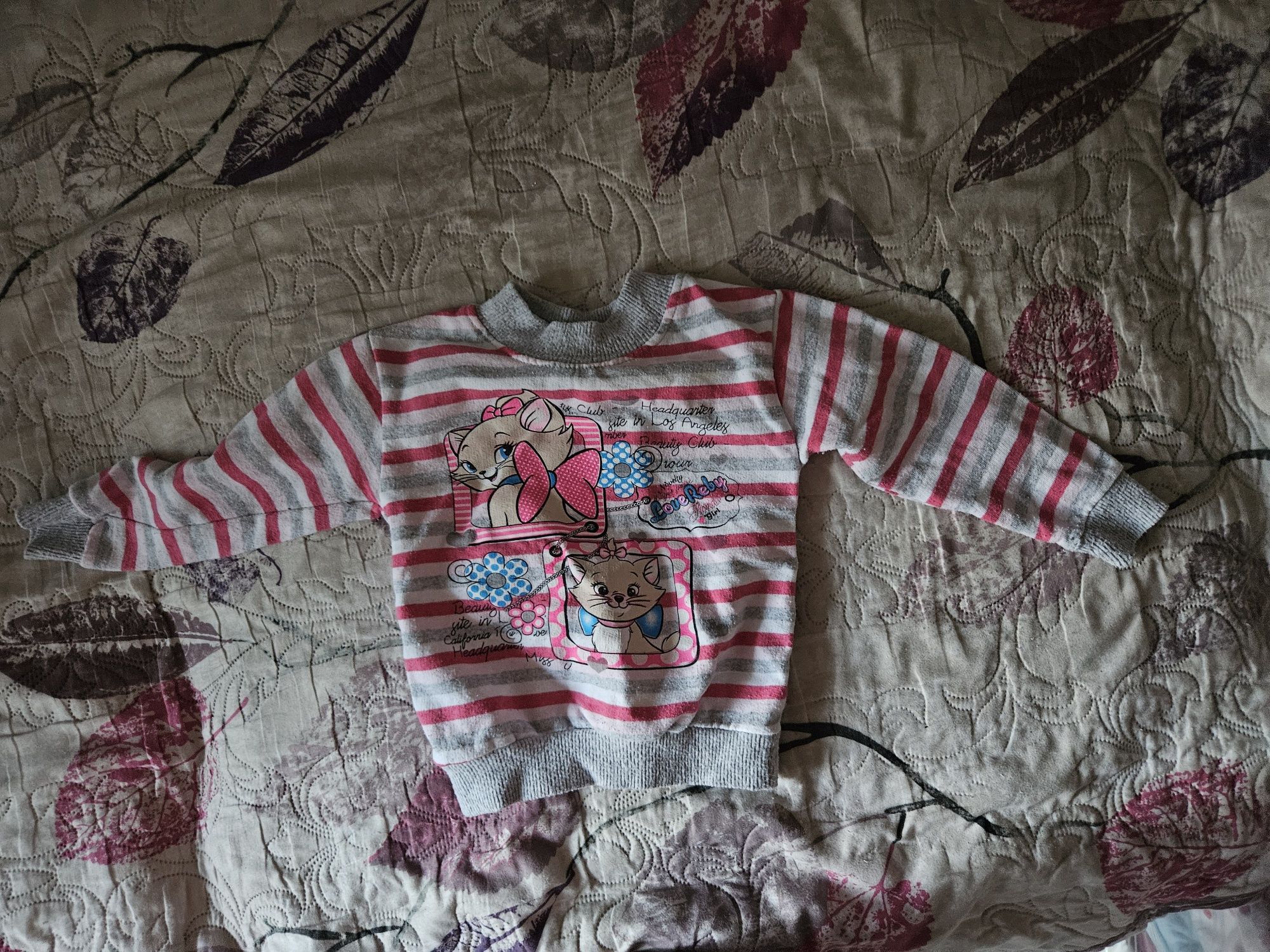 Продам одежда для девочка