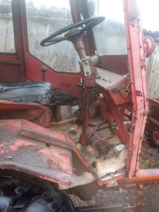 Трактор сільськогосподарський