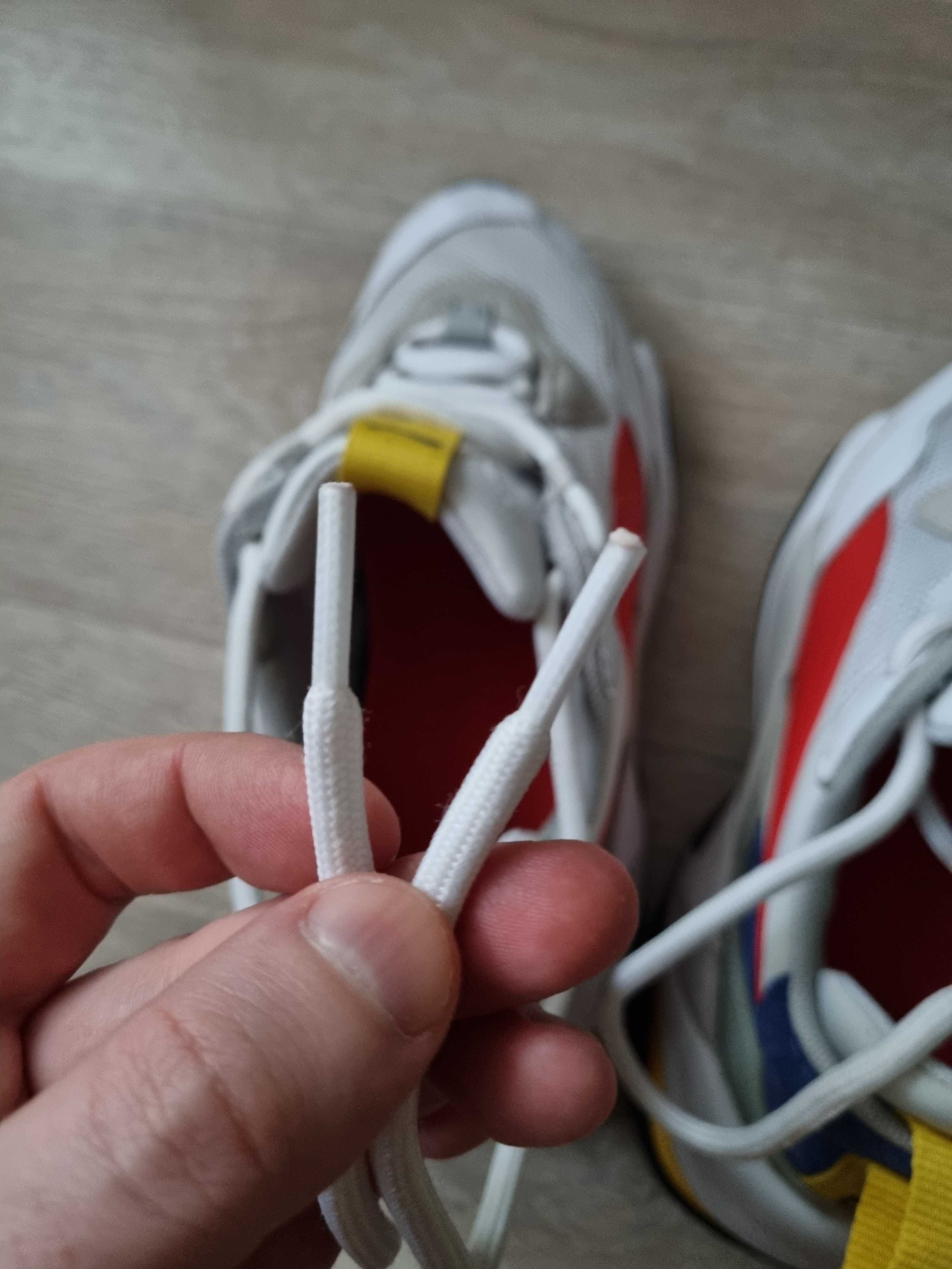 Женские кроссовки Puma Thunder Spectra