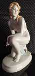 Porcelana Austro-Węgry ZSOLANY Figura Naga Kobieta Akt Kobiecy Uni