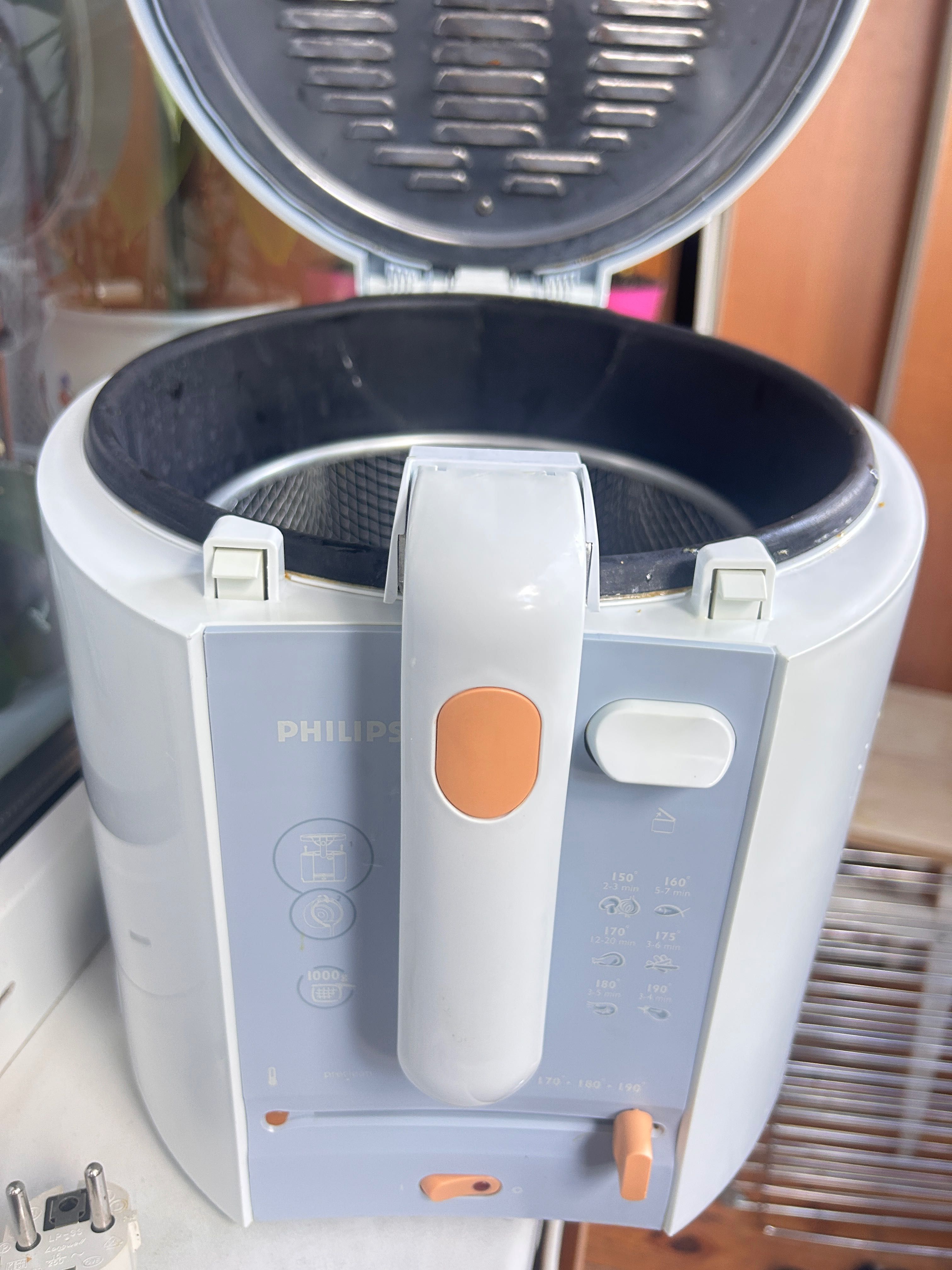 Фритюрниця PHILIPS
