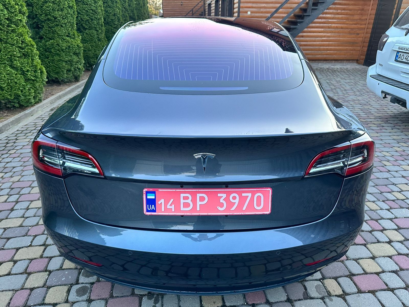 Tesla Model 3 Longe Range