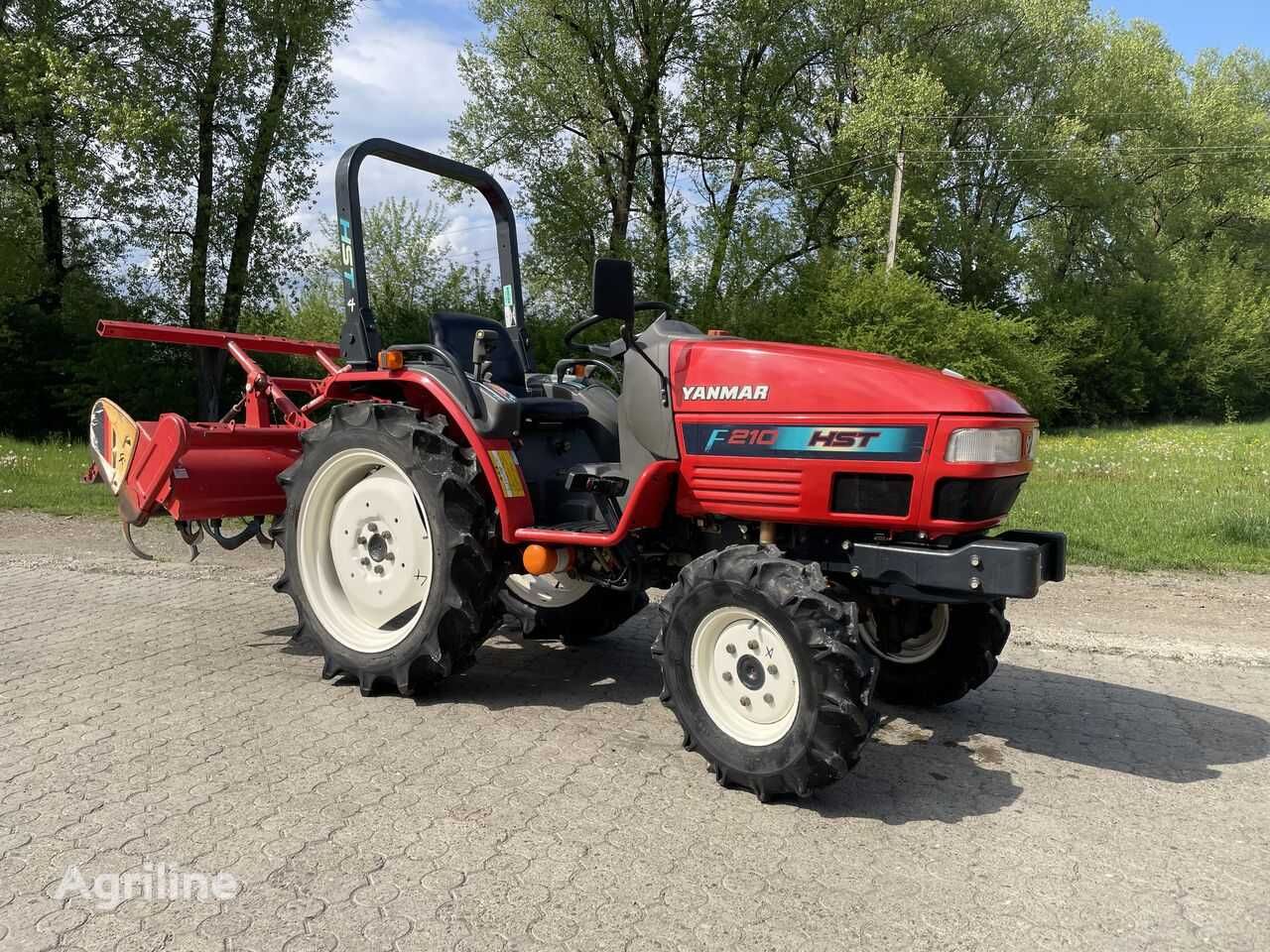 Японський мінітрактор Yanmar янмар f210