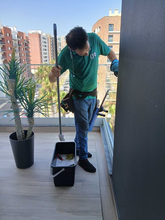 Limpeza à sua medida /orçamento.