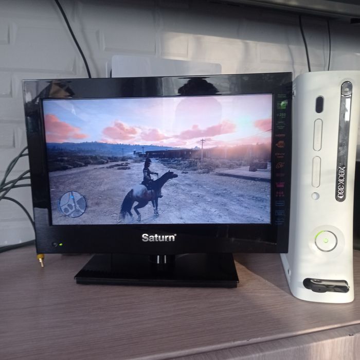 Тушка xbox 360 . Гарантия. Без комплекта