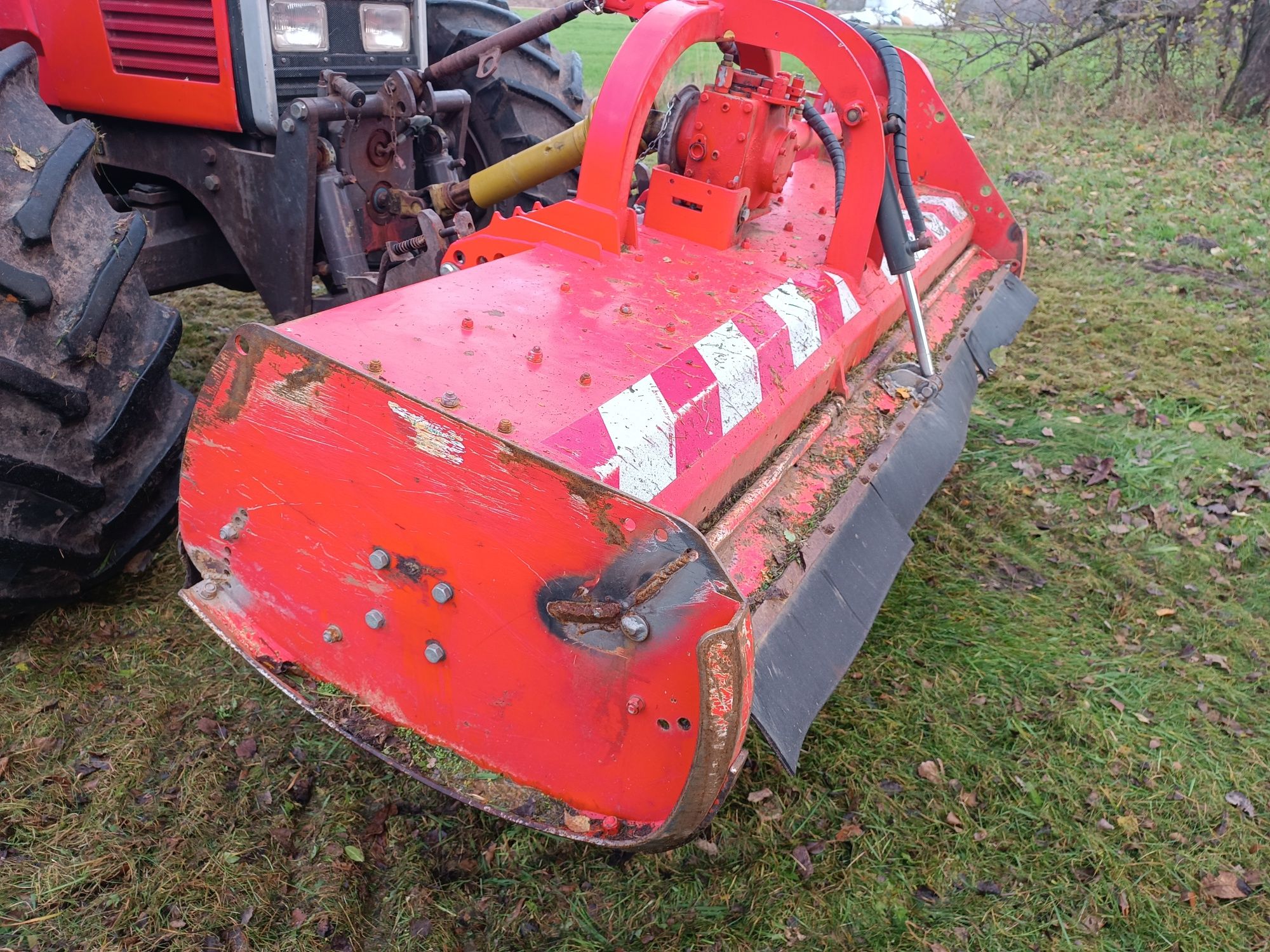 Mulczer, kosiarka bijakowa KUHN PRO 210