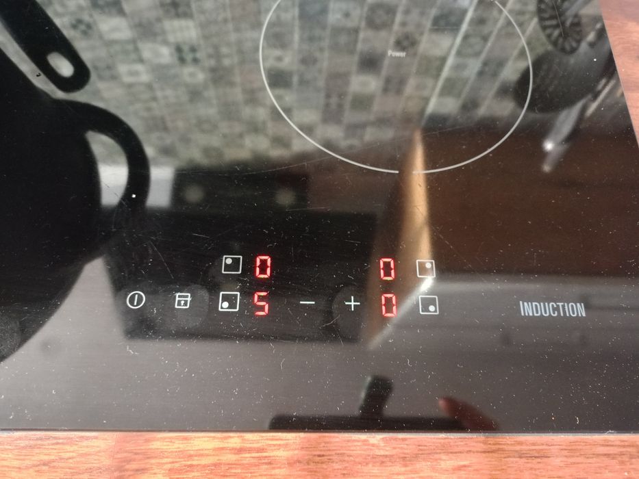 Płyta indukcyjna Elektrolux