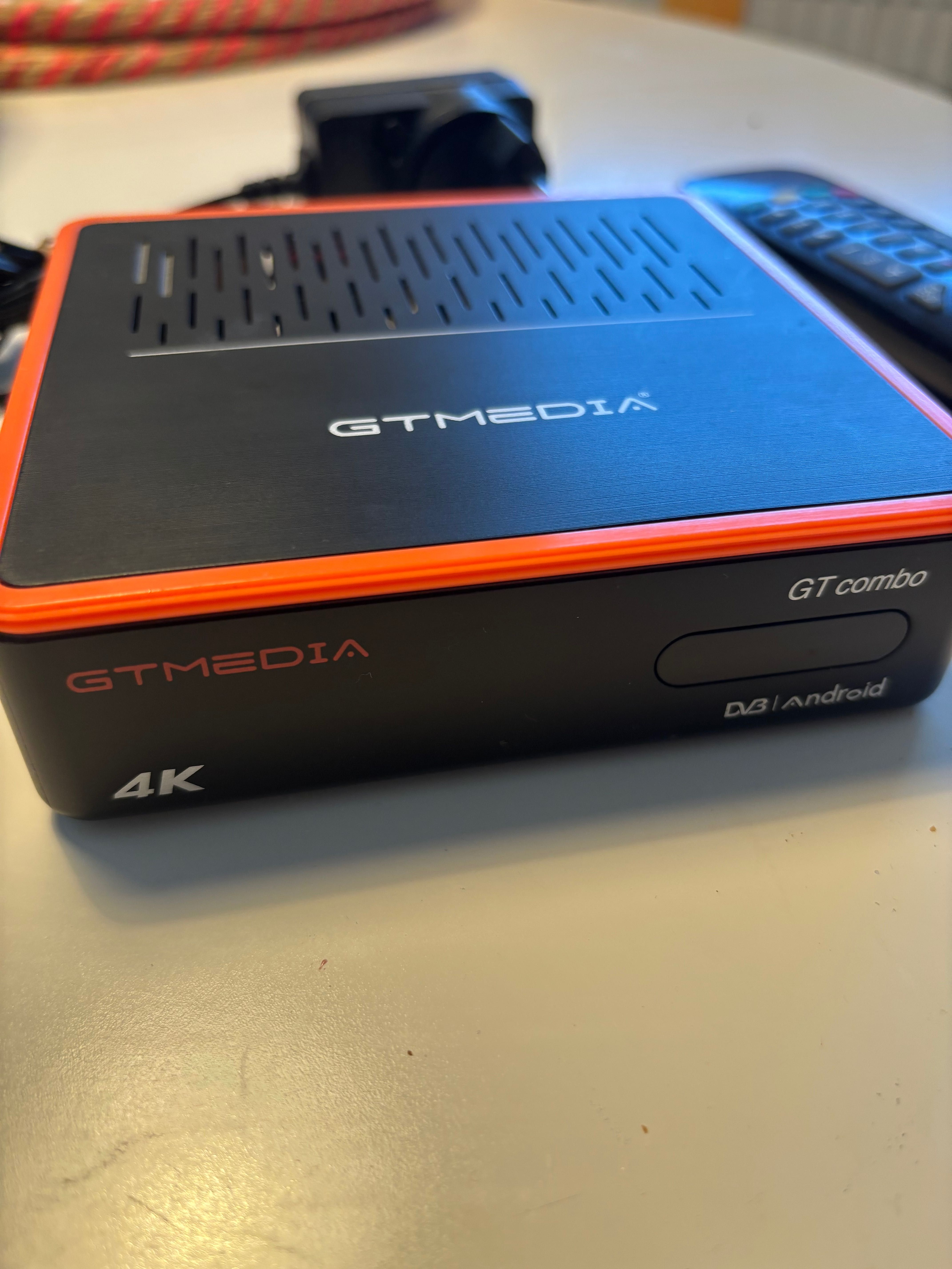 Tuner GTMedia GT Combo Android 9.0 2.4G/5G WiFi