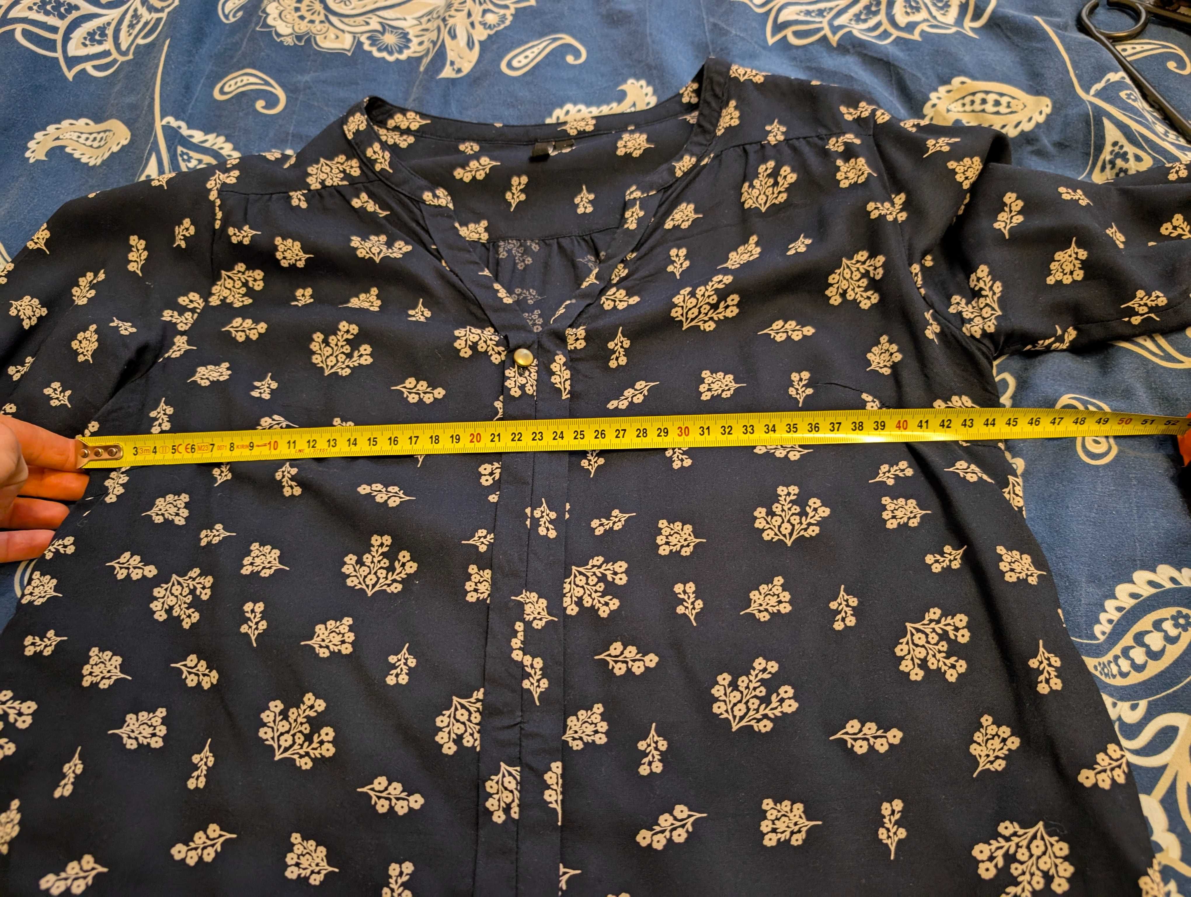 Granatowa koszulka w kwiaty Vero moda S
