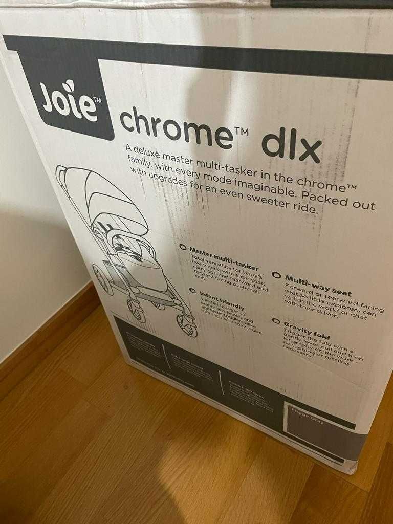Duo Clássico Joie Chrome DLX Classic Travel System