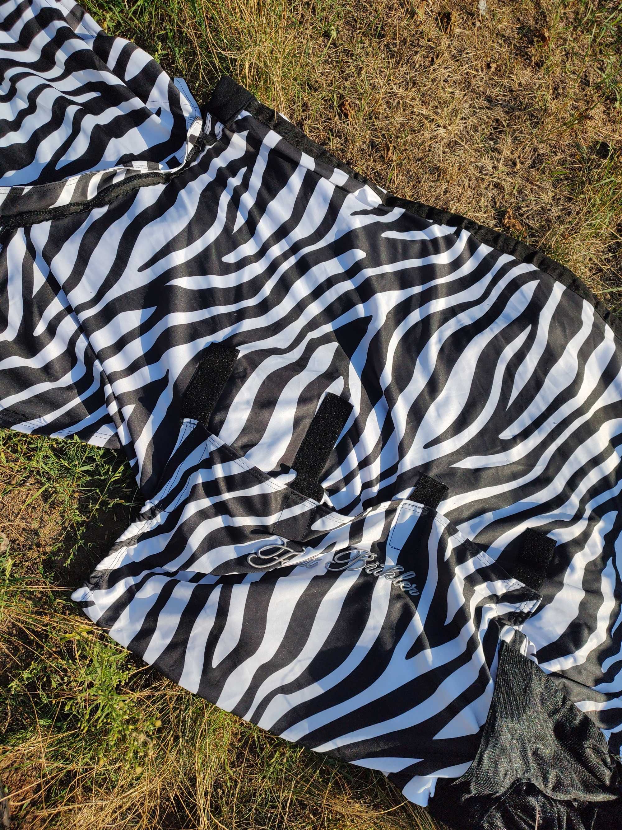 Derka przeciw owadom, egzemowa rozmiar 125, zebra Felix Buhler