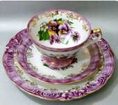 Komplet filizanek porcelanowych