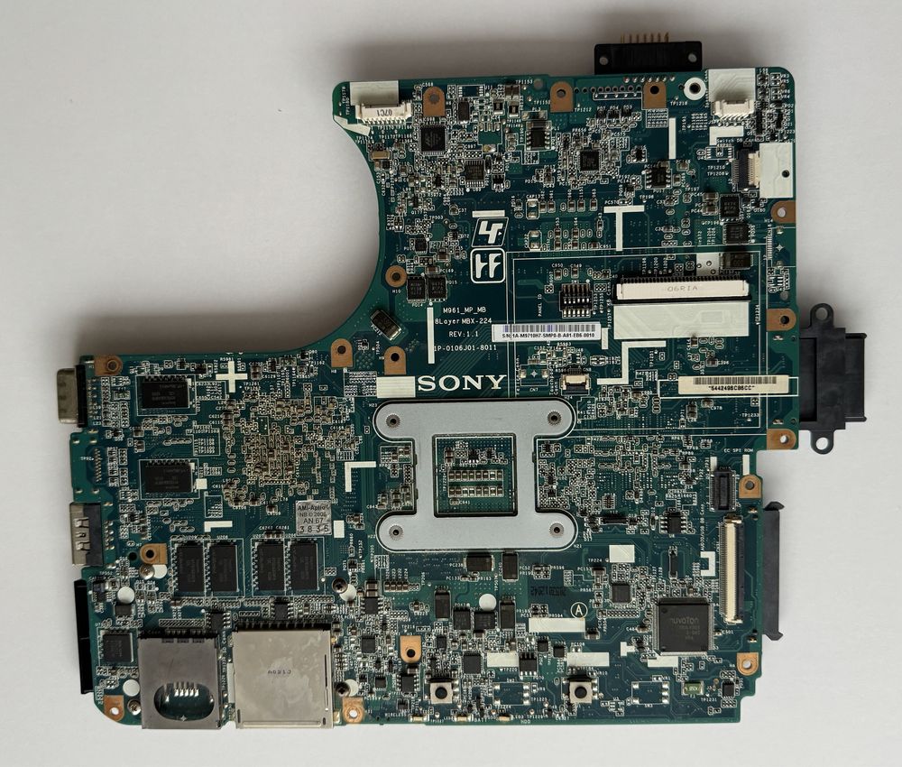 Laptop Sony Vaio | VPCEB3M1E | PCG-71211M | uszkodzony, na części