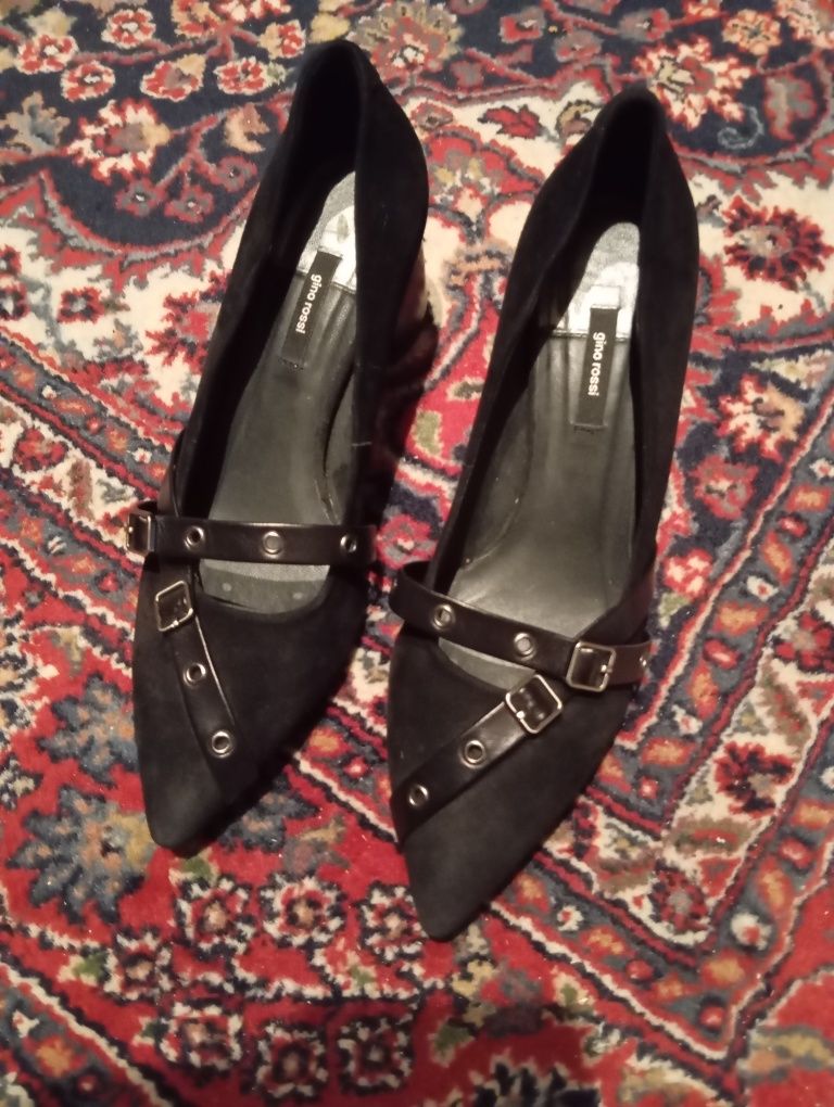 Oddam m damskie buty firmowe