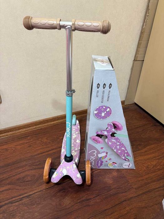 Продам детский Самокат Momi Weendy Purple unicorns