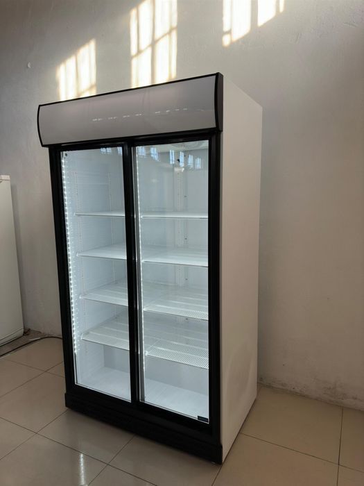 Lodówka chłodziarka szafa 1200 l Frigoglass 122 cm