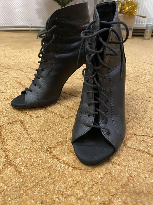 Продам Хілси Shamrai