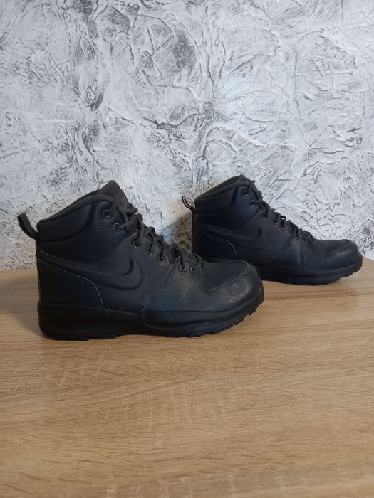 Ботинки-Кроссовки Nike.37-38 р.оригинал
