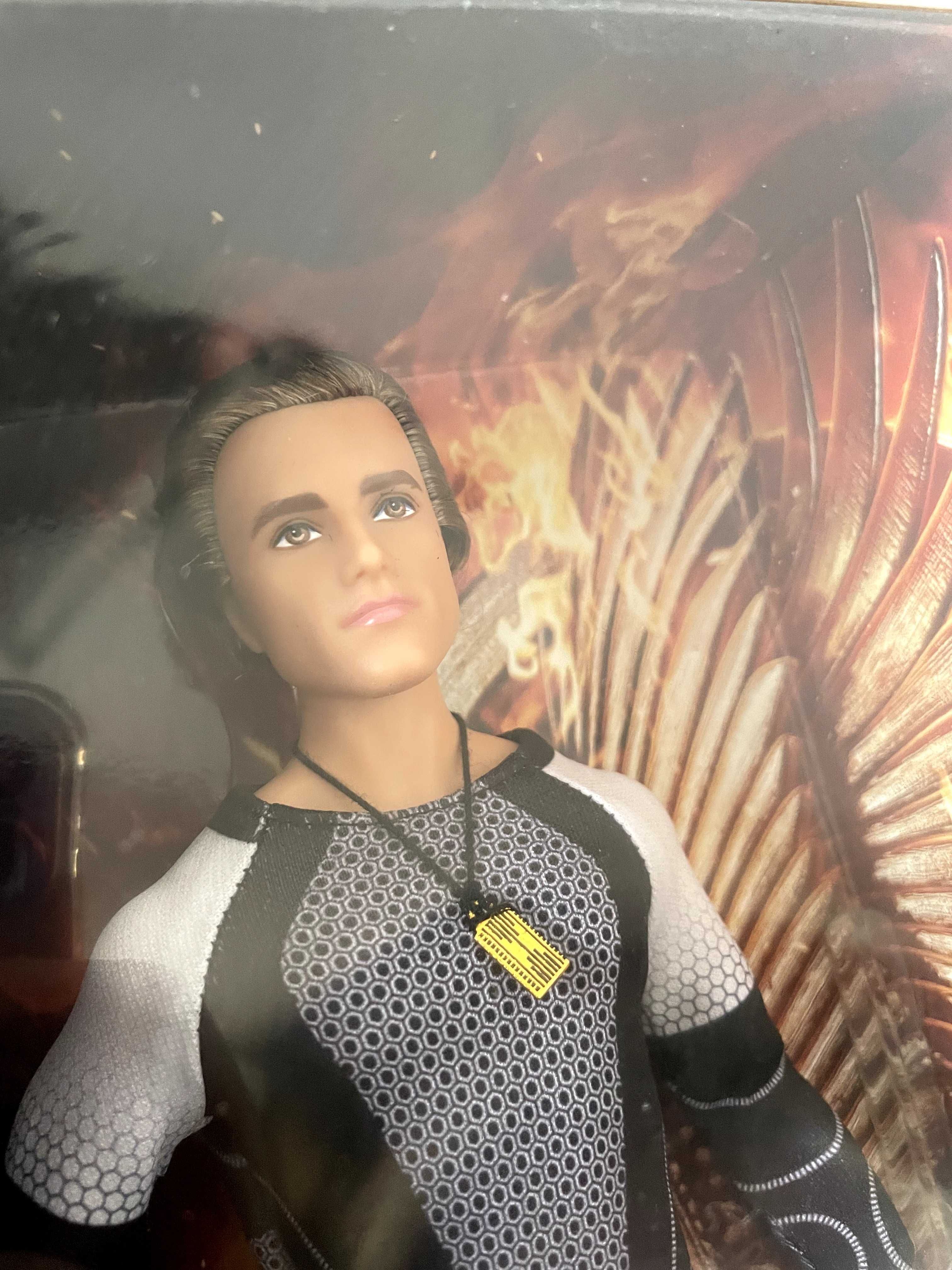 Barbie Collector Hunger Games: Catching Fire Peeta Doll