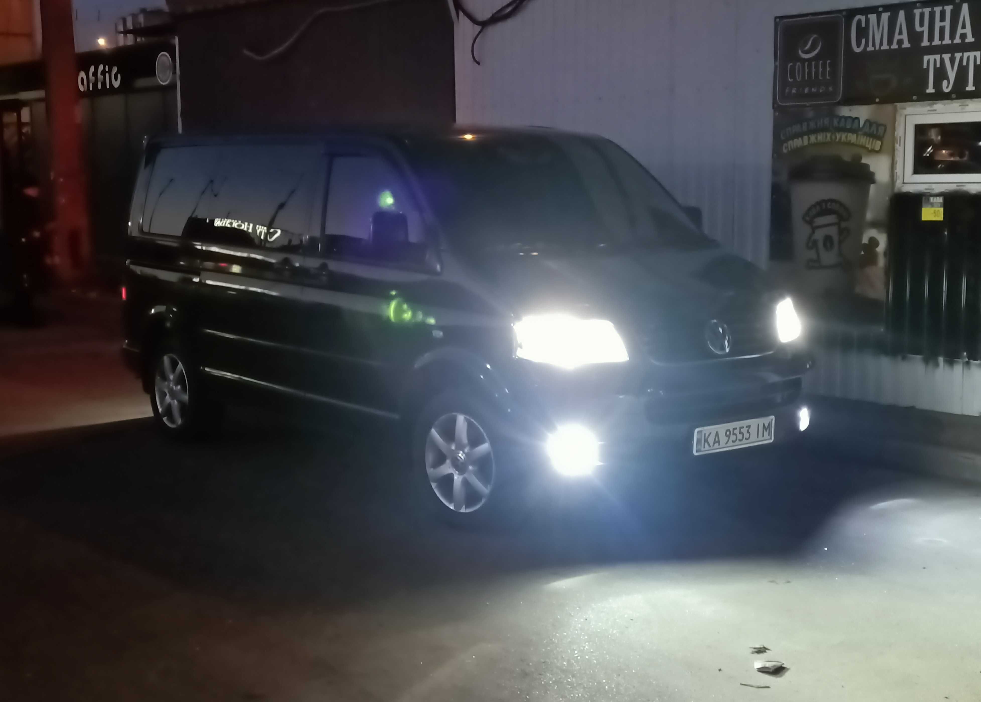 Бус пассажирский Volkswagen Transporter ( 7 мест )