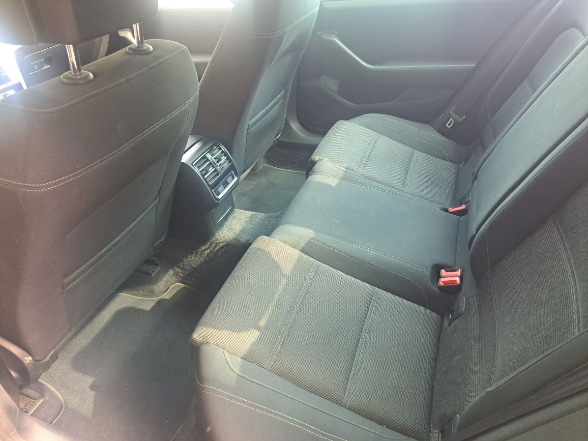 VW Passat sedan 2017 automat 2.0 Diesel
