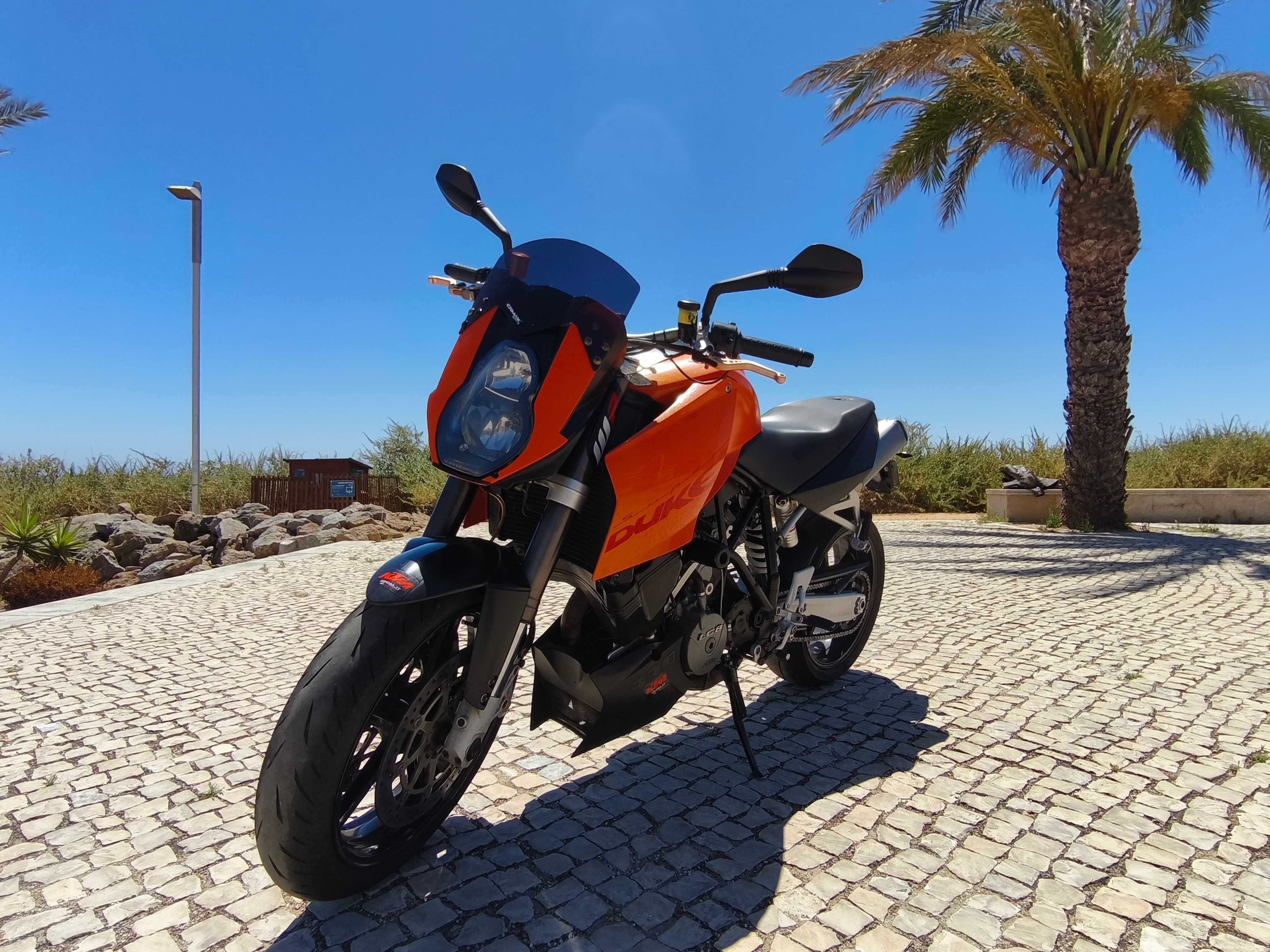 KTM Super Duke 990