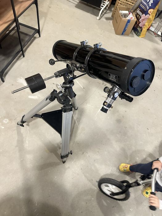 Teleskop Sky-Watcher